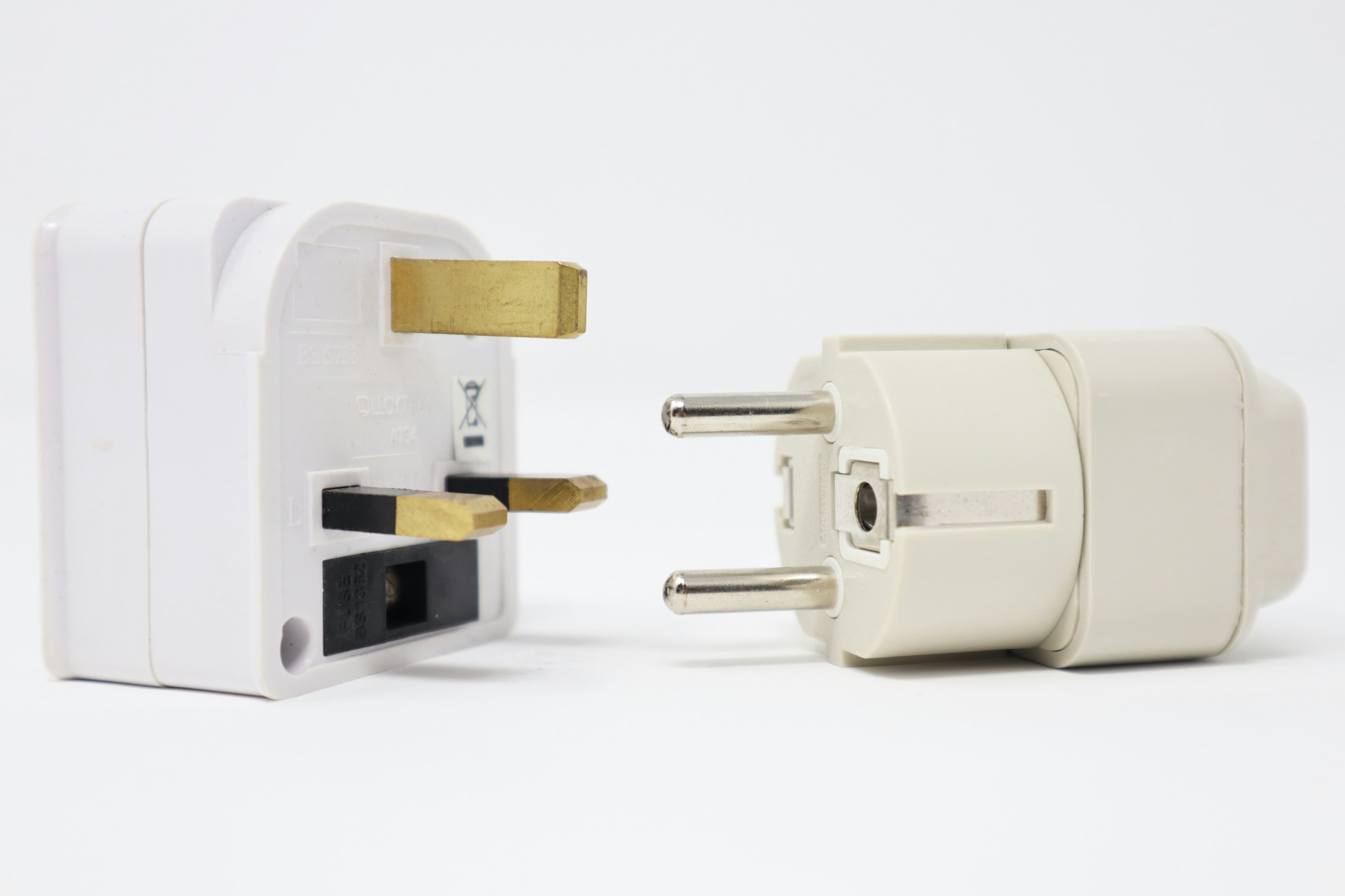 Universal Power Adapter